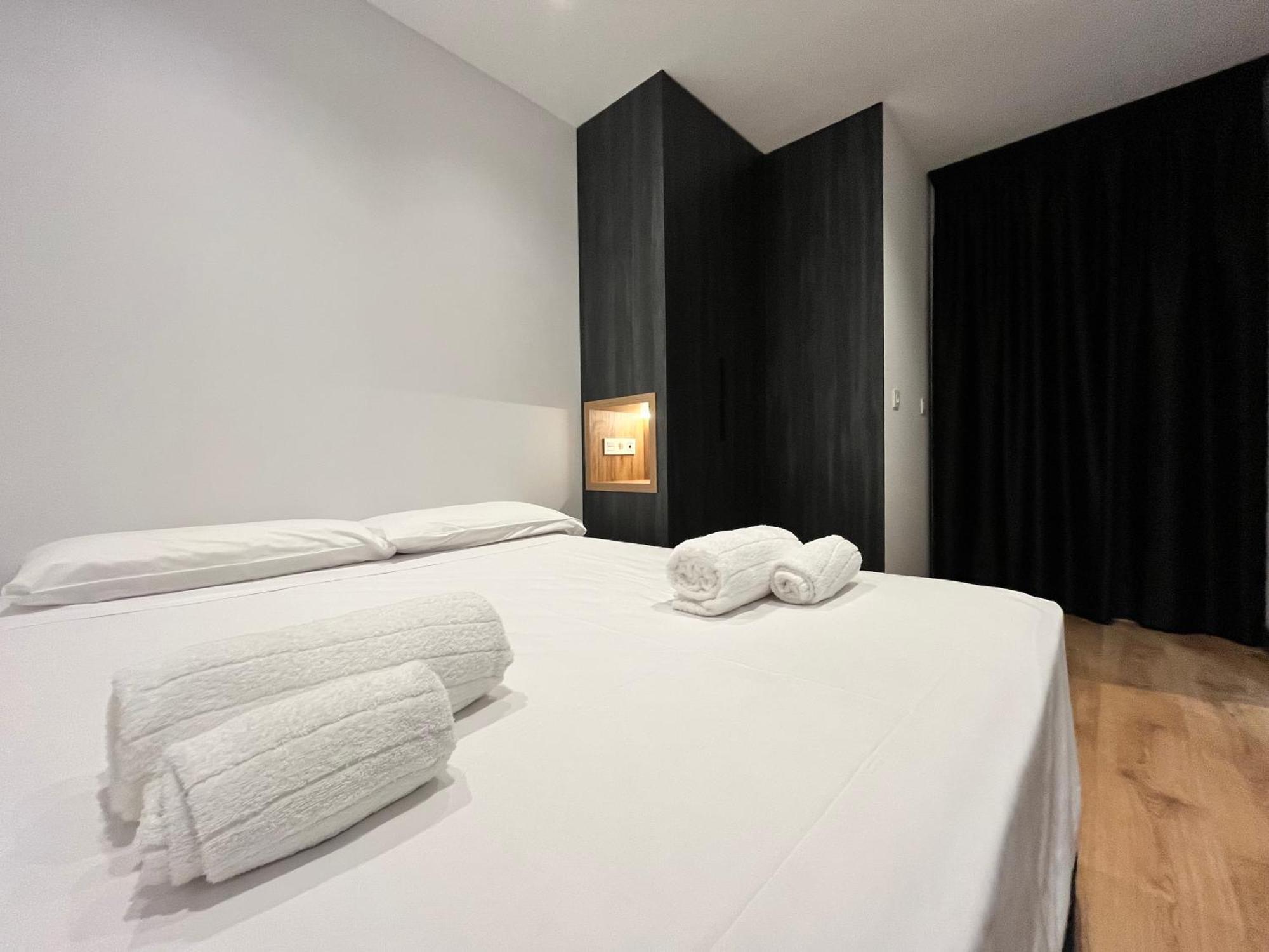 Villa Albero Torremolinos Bagian luar foto